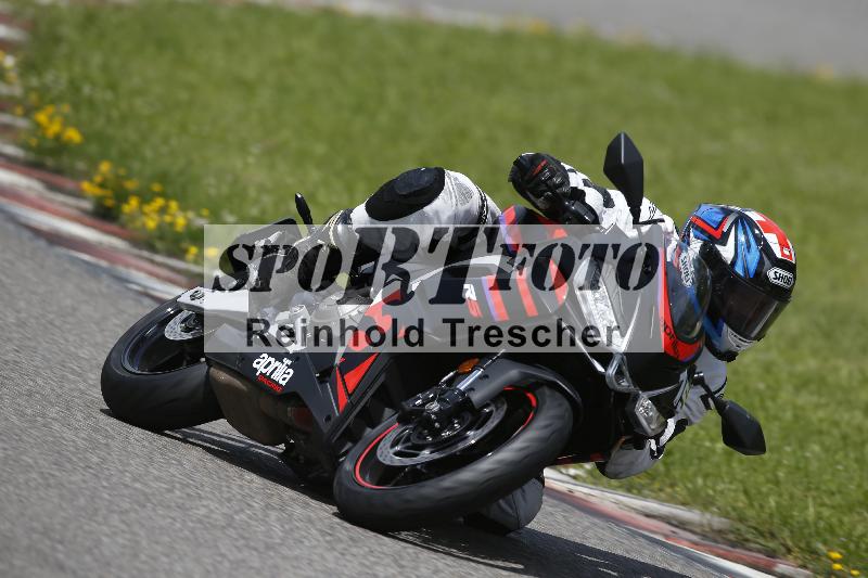 /Archiv-2024/29 12.06.2024 MOTO.CH Track Day ADR/Gruppe rot/15